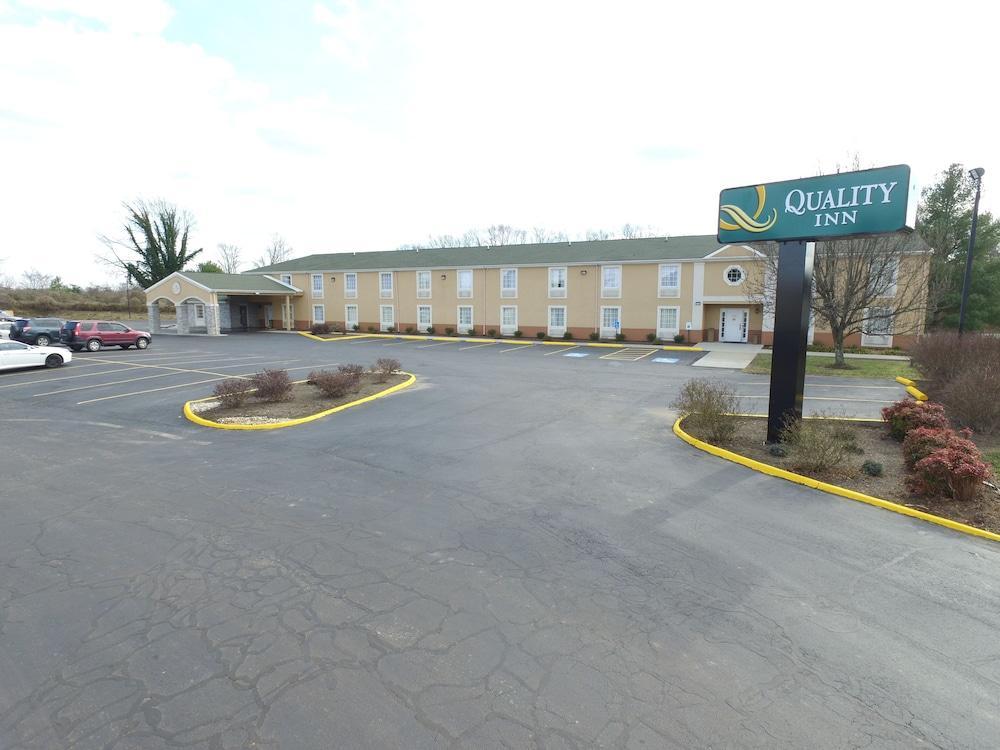 Quality Inn University Area Farmville Bagian luar foto